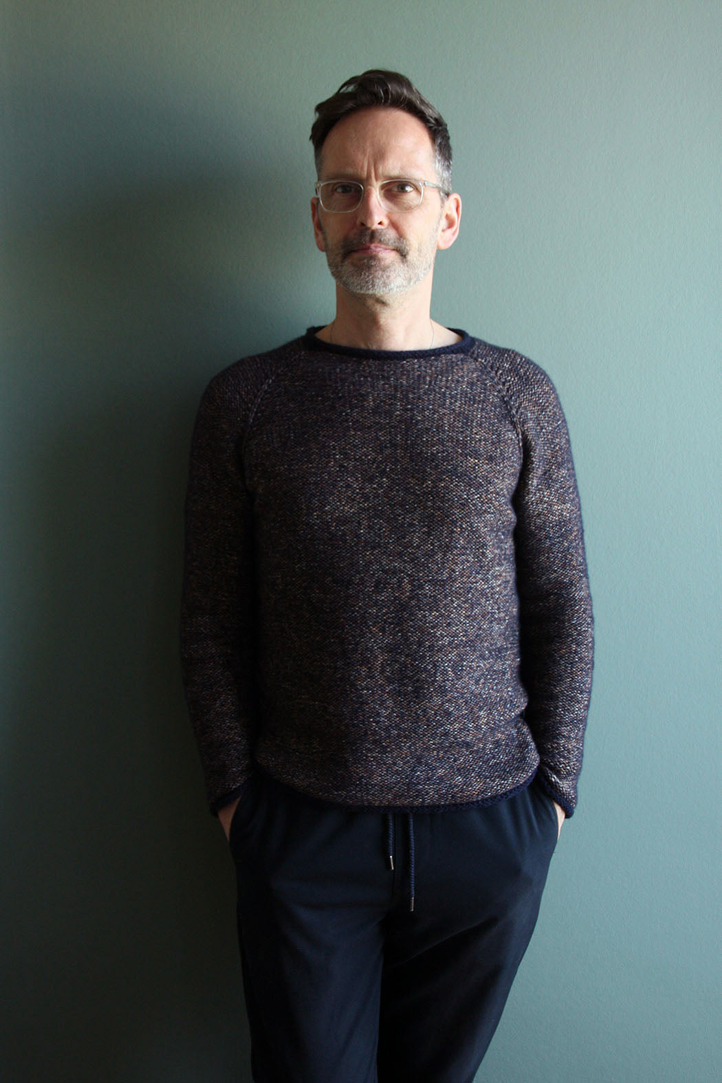 Introvert Sweater ist bequem und gleichzeitig elegant